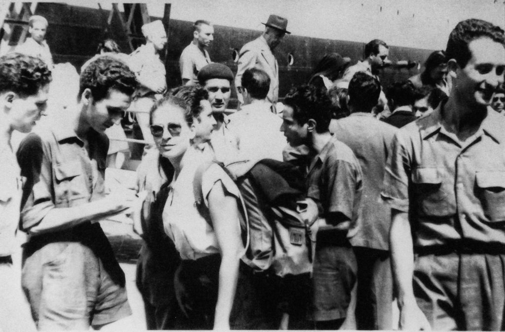 1951 — صادق حجرس في الجزائر