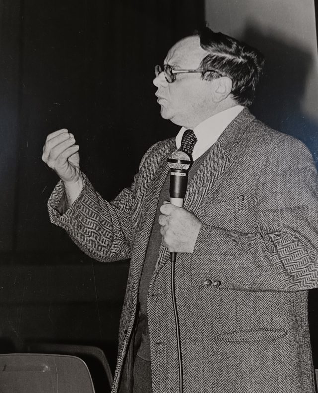 Henri Alleg en conférence