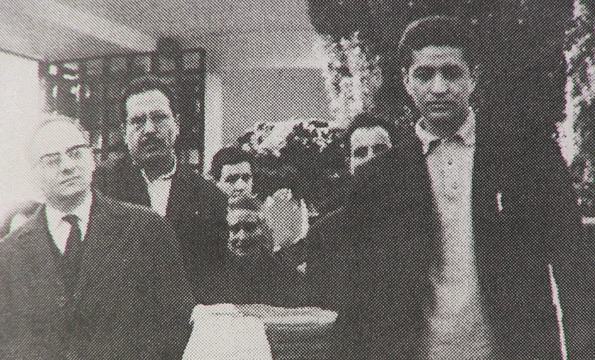 1962 — دفن هنري مايو بعد الإستقلال