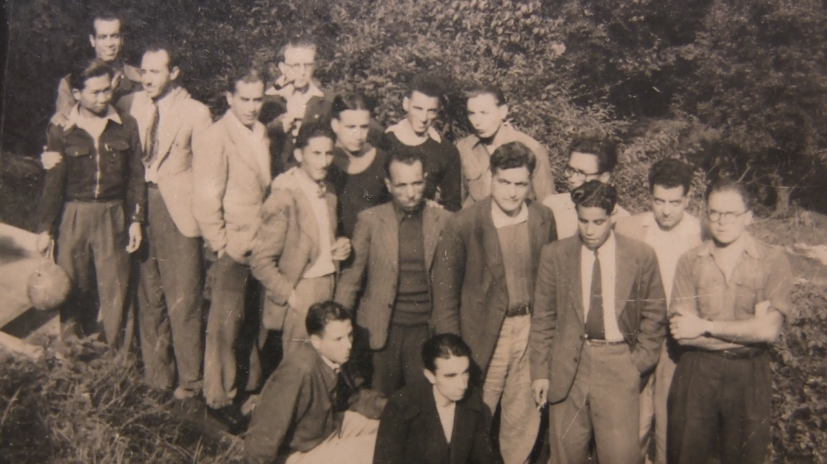 1943 — تجمع الحزب الشيوعي الجزائري. أدجاوت، مقارنية، سالور و دالي باي.