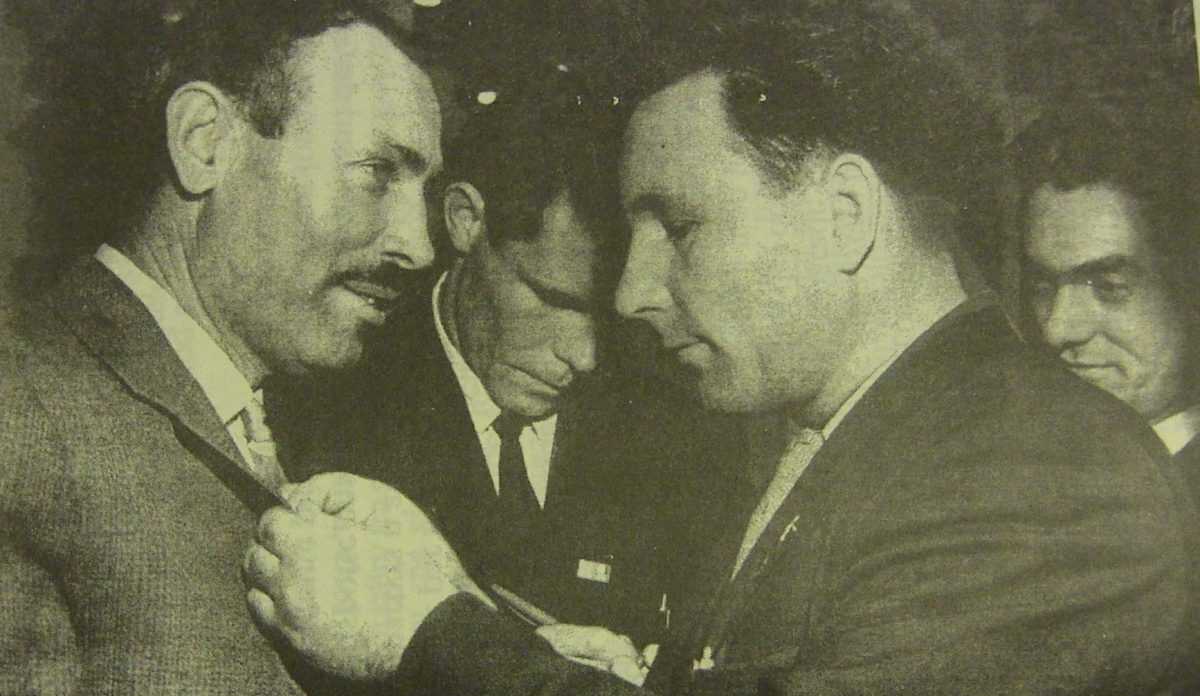 1963 — مصطفى سعدون و يوري غاغارين