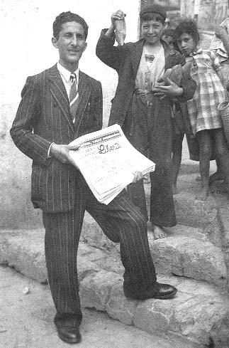 1951 — لالّا أدجاوت يبيع جريدة "الحرية"